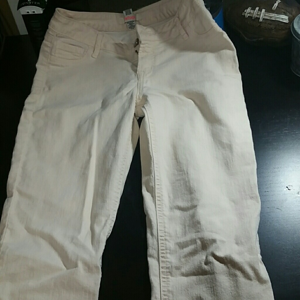 Beige pink jeans